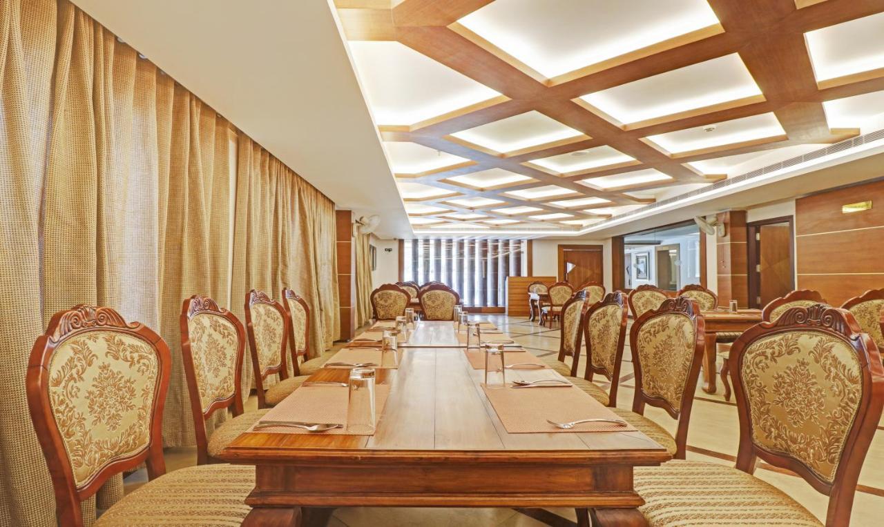 Treebo Tryst Vakkom Palazzo Hotel Varkala Exterior photo