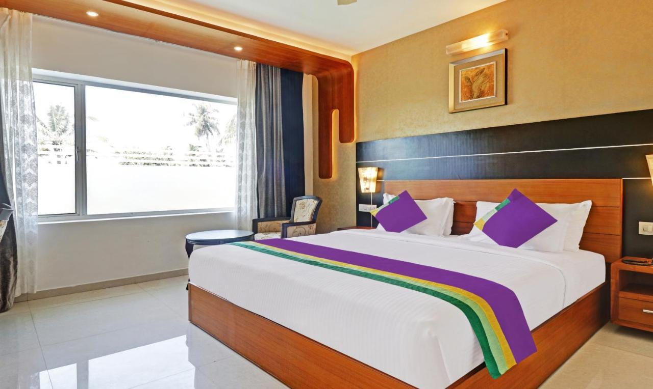 Treebo Tryst Vakkom Palazzo Hotel Varkala Exterior photo