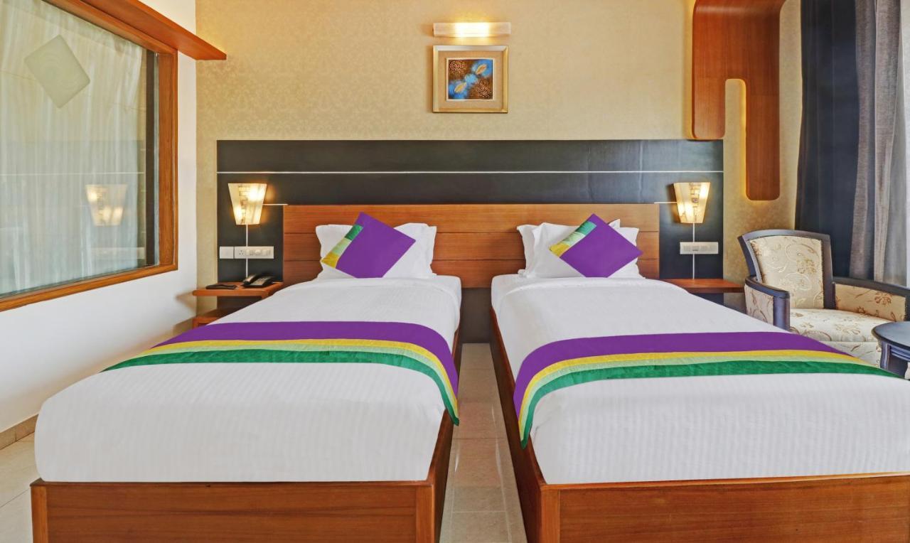 Treebo Tryst Vakkom Palazzo Hotel Varkala Exterior photo