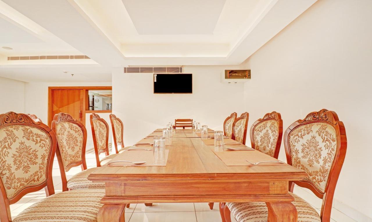 Treebo Tryst Vakkom Palazzo Hotel Varkala Exterior photo