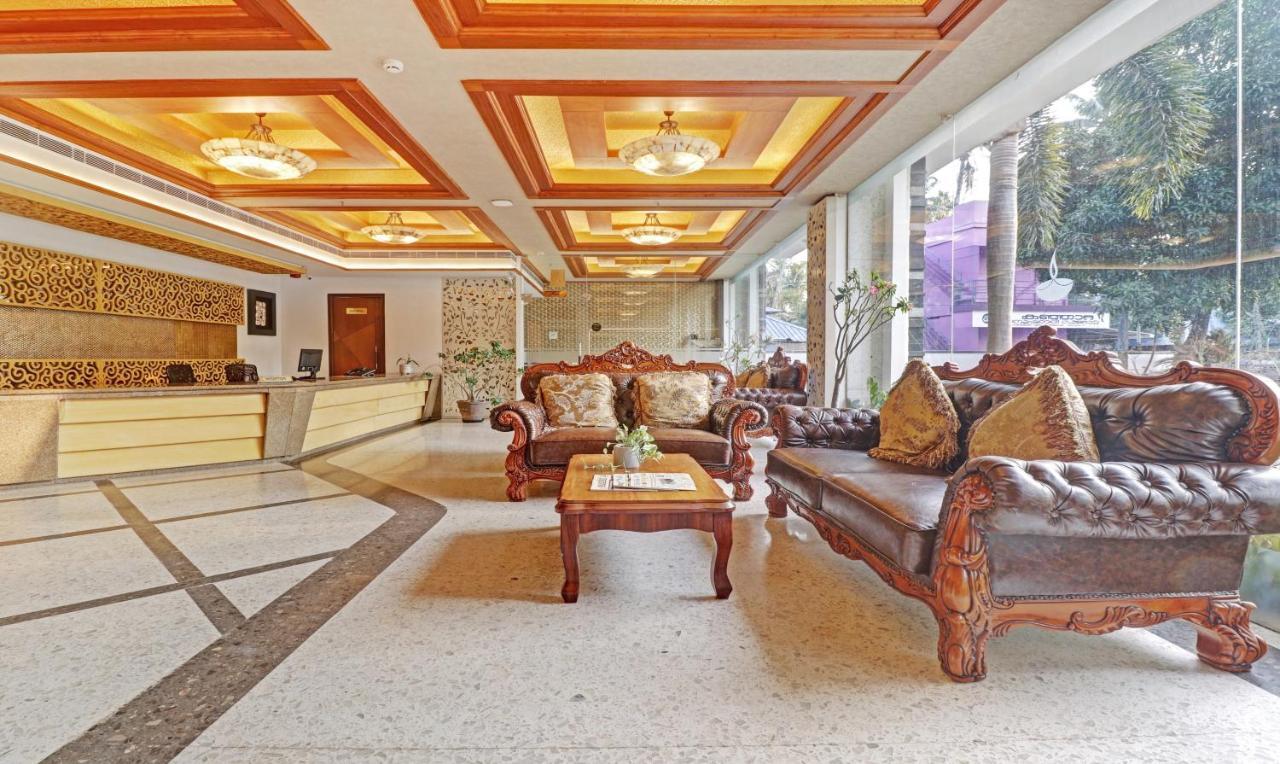 Treebo Tryst Vakkom Palazzo Hotel Varkala Exterior photo